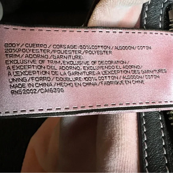 Vintage Y2K Juicy Couture Baby Pink Velour Crown Hobo Shoulder Bag - Picture 14 of 16